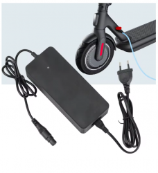 Cargador de Patinete Electrico